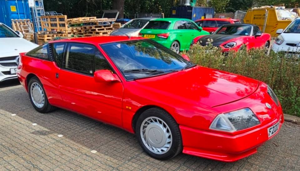 Renault Alpine GTA D500/D501/D502 spotted by Marvic