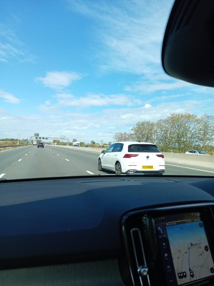 Volkswagen Golf Mk8 spotted by Carlover