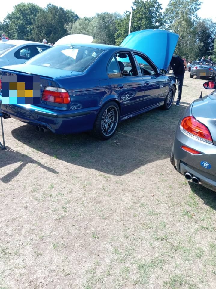 BMW M5 E39 spotted by Carlover